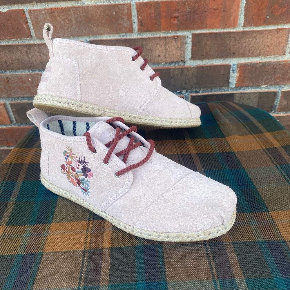 Toms Bota Floral Pink Chukka